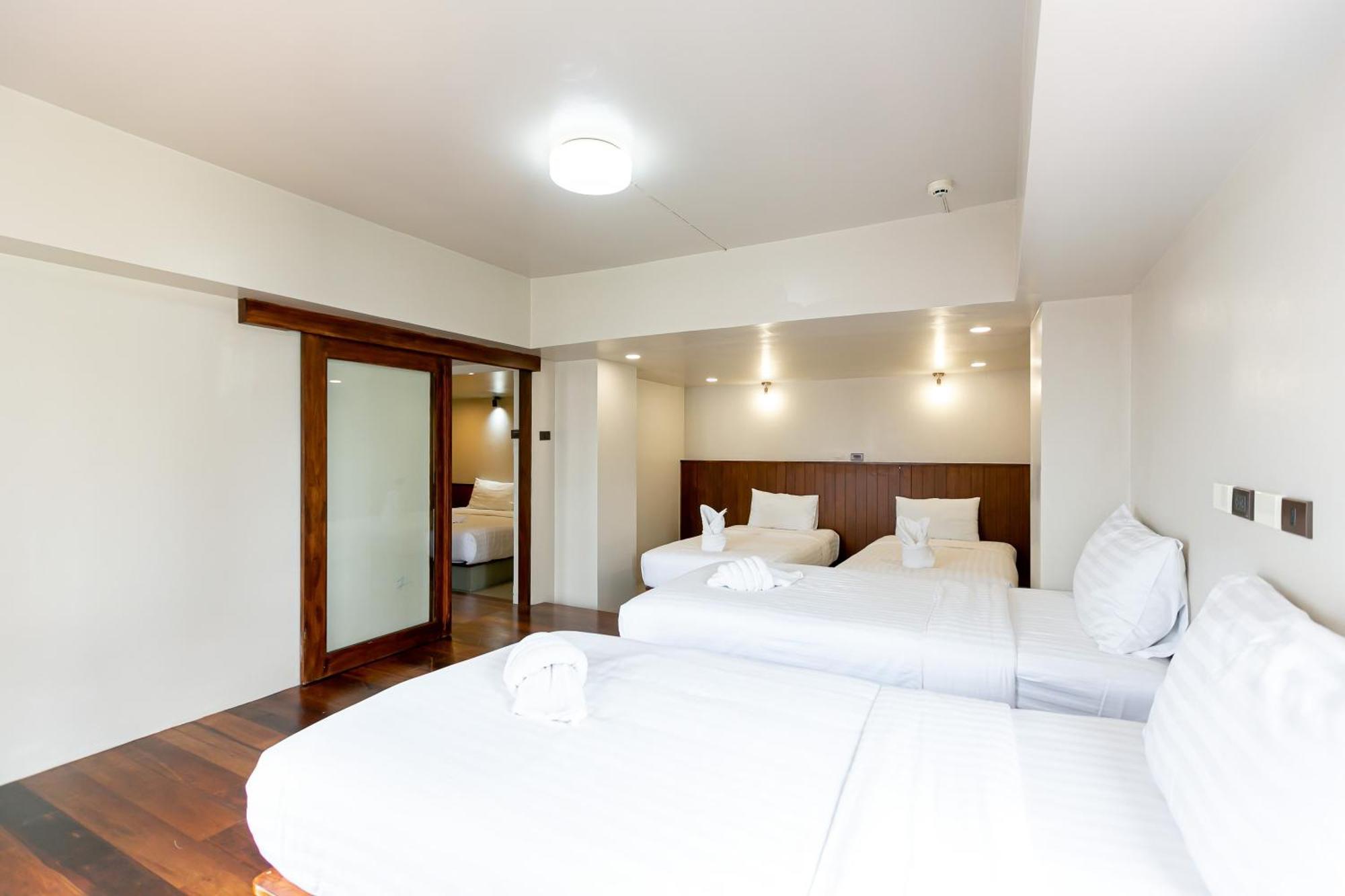 A Room Bangkok Sathorn Exteriör bild
