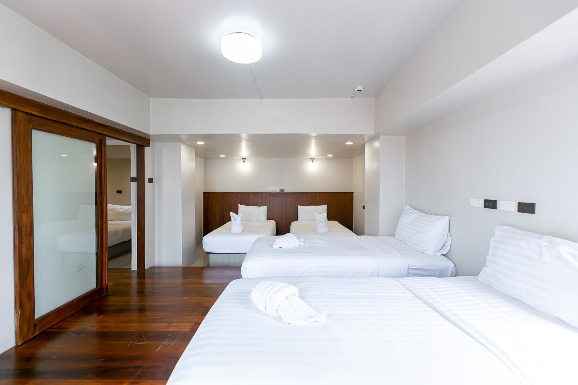 A Room Bangkok Sathorn Exteriör bild