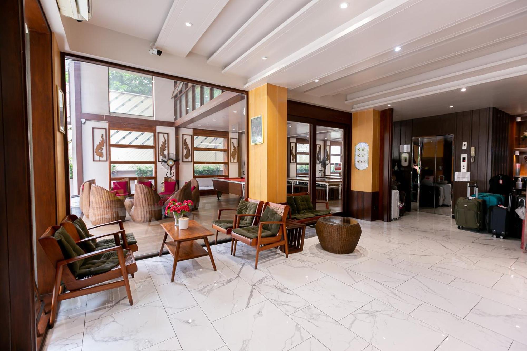 A Room Bangkok Sathorn Exteriör bild