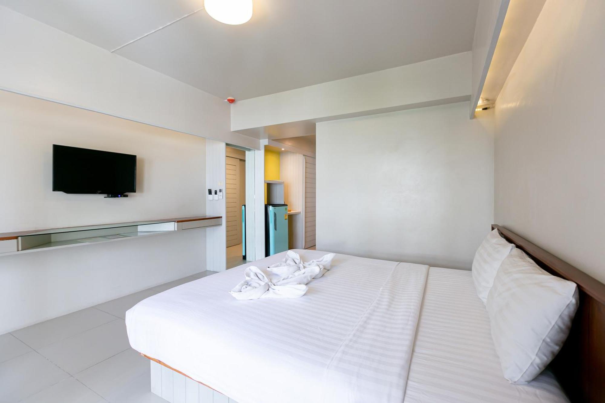 A Room Bangkok Sathorn Exteriör bild